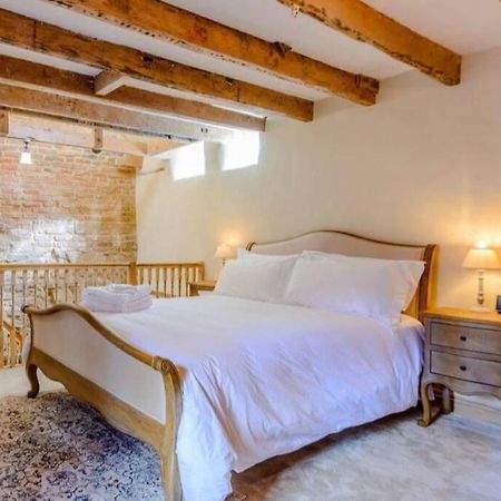 The Cow House - In The Heart Of Whitby Villa Luaran gambar