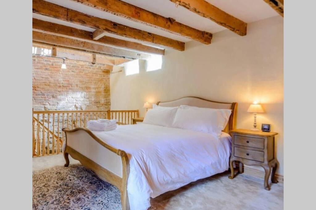 The Cow House - In The Heart Of Whitby Villa Luaran gambar